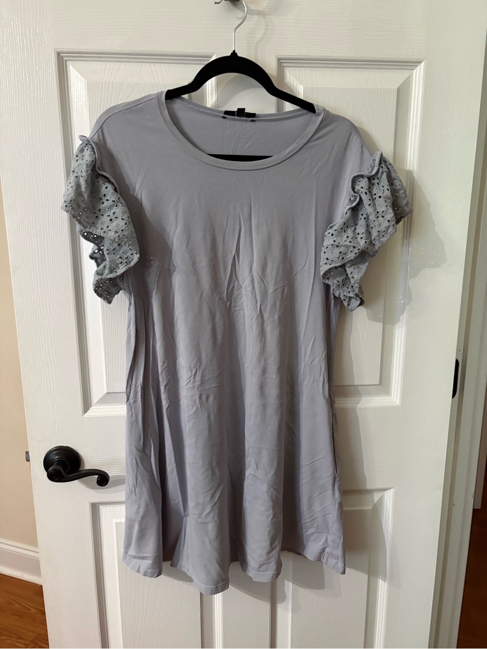 Very J Light Gray Ruffle Eyelet Sleeve Tunic